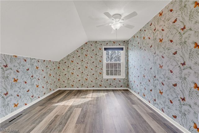 16090 Yarmouth Oval, Middleburg Heights, OH 44130