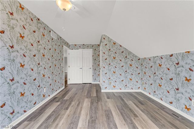 16090 Yarmouth Oval, Middleburg Heights, OH 44130