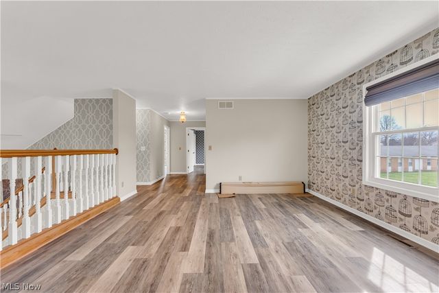 16090 Yarmouth Oval, Middleburg Heights, OH 44130