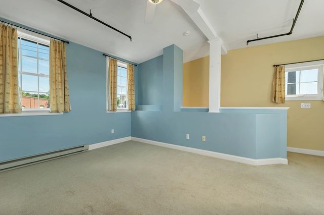 48 Landing Ln Unit 19, Laconia, NH 03246