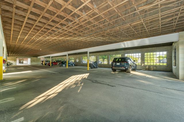 48 Landing Ln Unit 19, Laconia, NH 03246