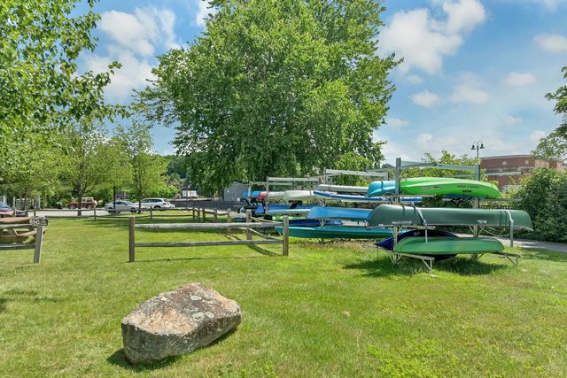 48 Landing Ln Unit 19, Laconia, NH 03246