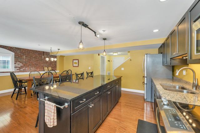 48 Landing Ln Unit 19, Laconia, NH 03246