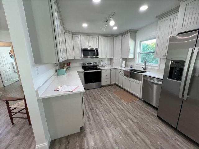 4620 7TH AVENUE W, Bradenton, FL 34209