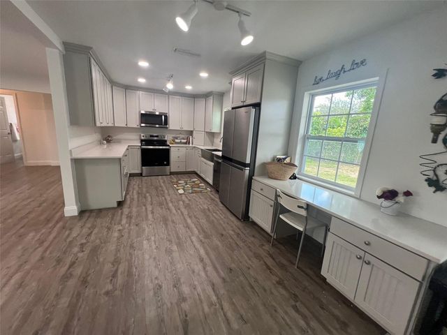 4620 7TH AVENUE W, Bradenton, FL 34209