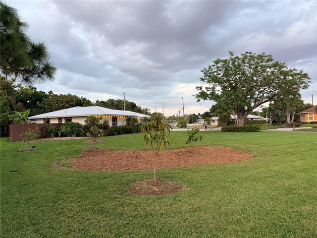 4620 7TH AVENUE W, Bradenton, FL 34209