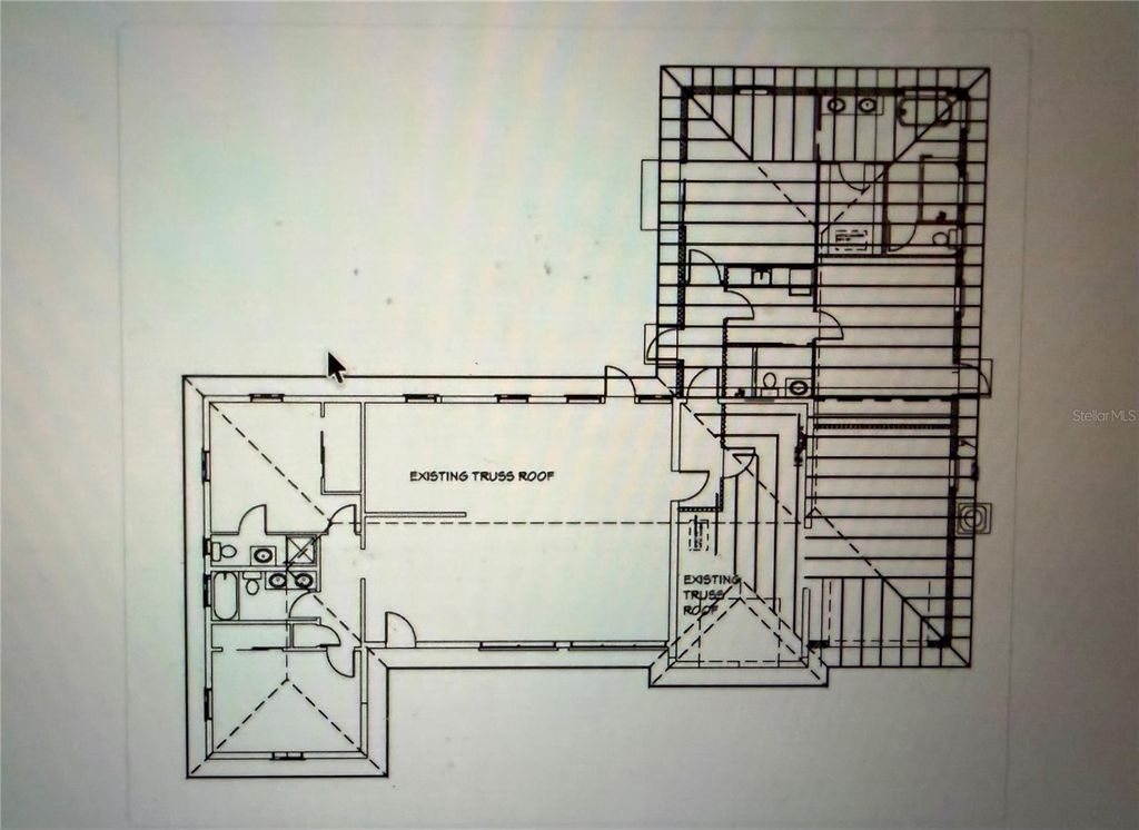 Image 37 of property listing at 4620 7TH AVENUE W, Bradenton, FL 34209