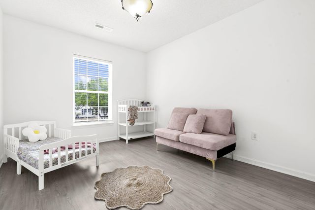 5055 Thornton Drive, Summerville, SC 29485