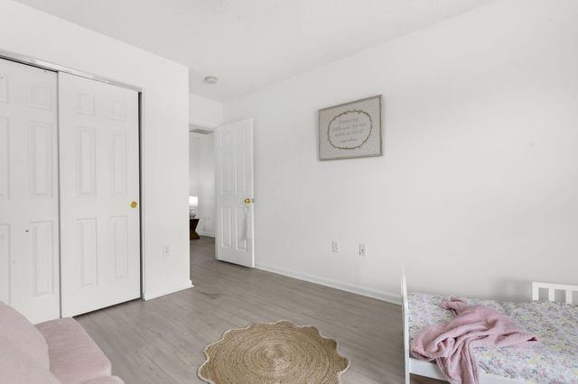 5055 Thornton Drive, Summerville, SC 29485