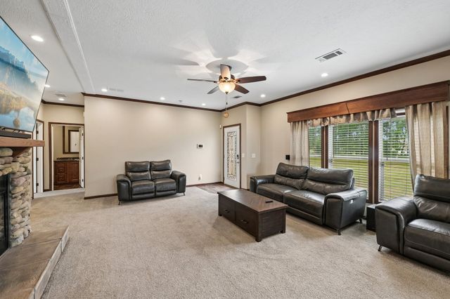 590 Vz County Road 2704, Mabank, TX 75147
