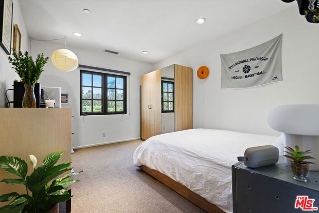 423 22nd Street, Santa Monica, CA 90402
