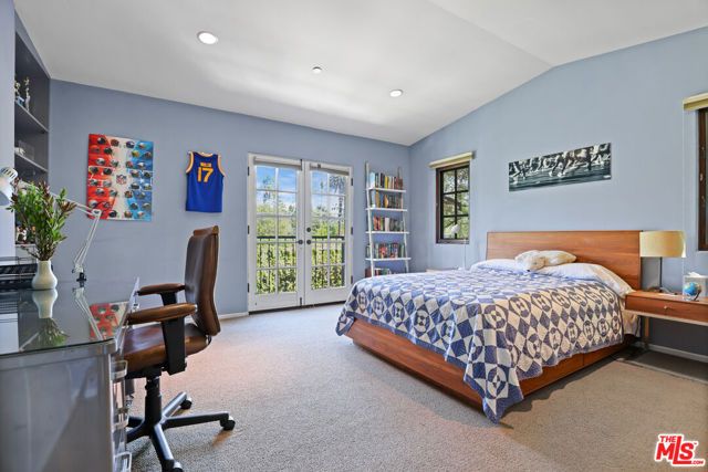423 22nd Street, Santa Monica, CA 90402