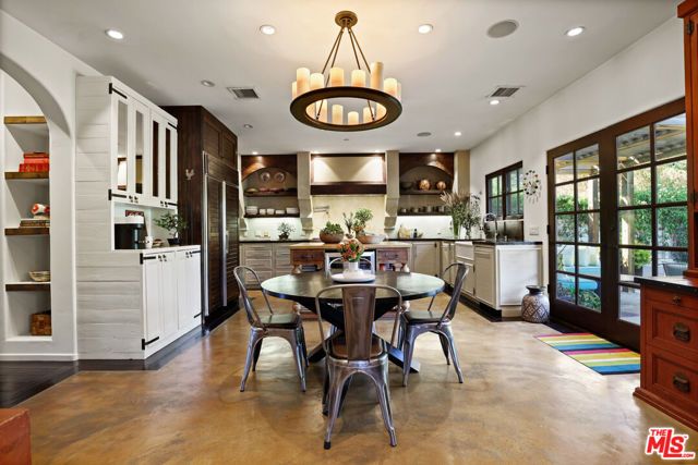 423 22nd Street, Santa Monica, CA 90402