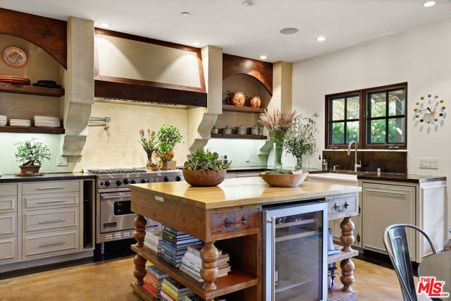 423 22nd Street, Santa Monica, CA 90402