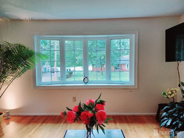 1465 Thomas Avenue, North Brunswick, NJ 08902