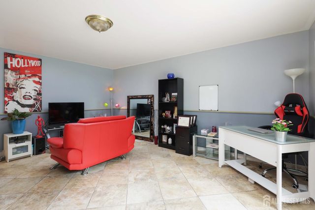 1465 Thomas Avenue, North Brunswick, NJ 08902