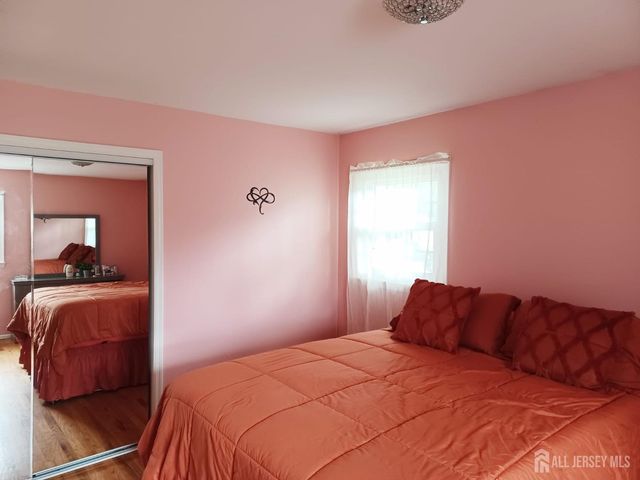 1465 Thomas Avenue, North Brunswick, NJ 08902