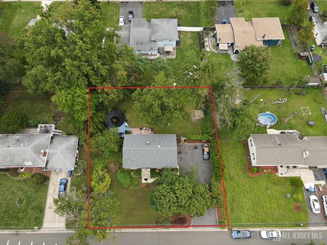 1465 Thomas Avenue, North Brunswick, NJ 08902