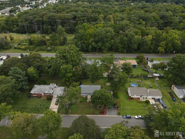 1465 Thomas Avenue, North Brunswick, NJ 08902