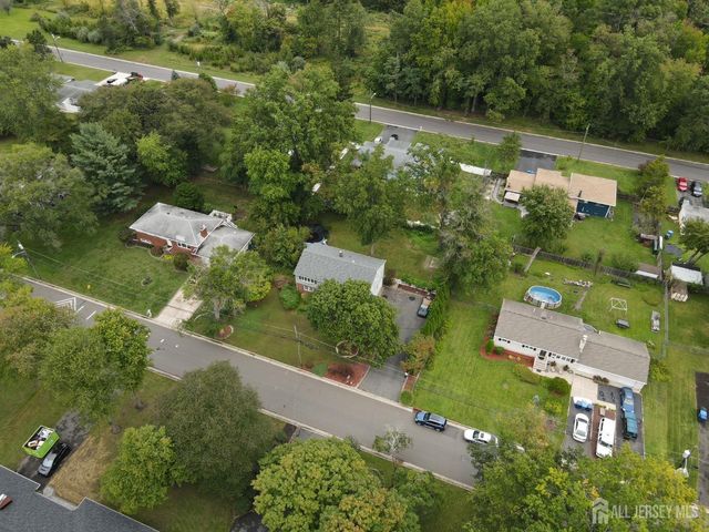 1465 Thomas Avenue, North Brunswick, NJ 08902