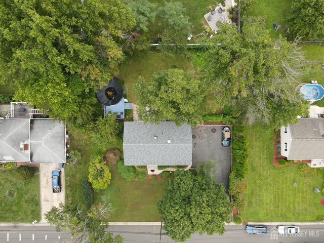 1465 Thomas Avenue, North Brunswick, NJ 08902