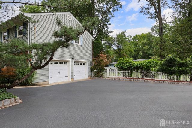 1465 Thomas Avenue, North Brunswick, NJ 08902