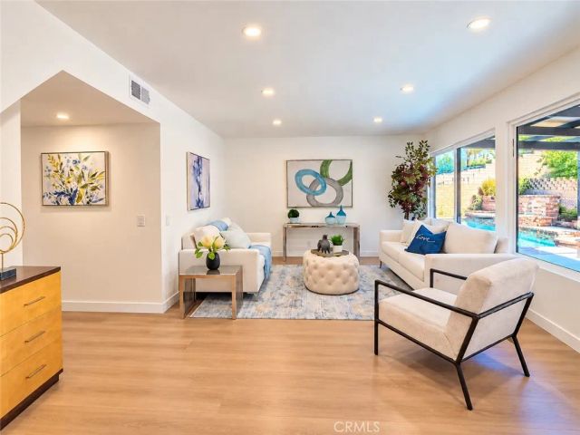 7666 E Paseo Laredo, Anaheim, CA 92808