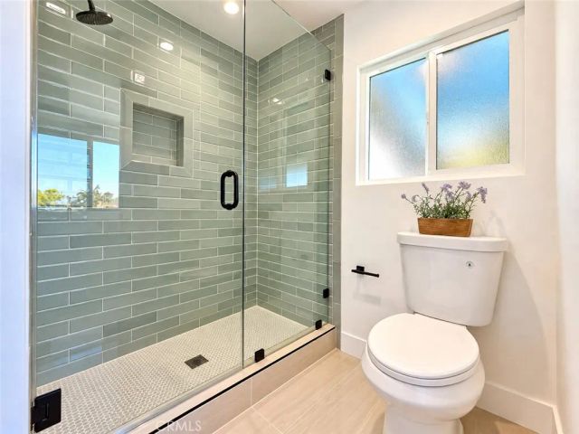 7666 E Paseo Laredo, Anaheim, CA 92808