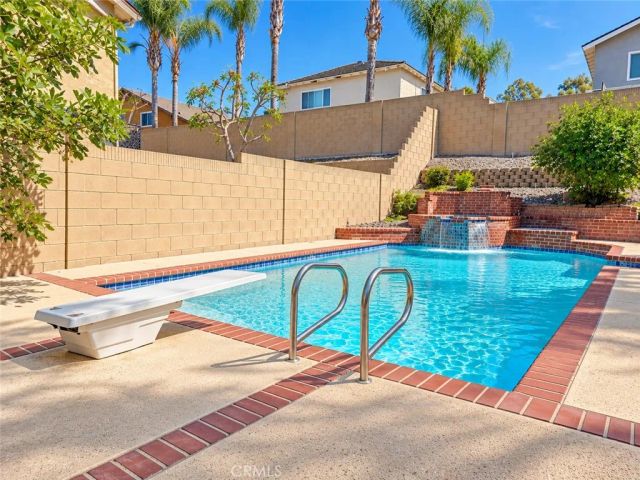 7666 E Paseo Laredo, Anaheim, CA 92808