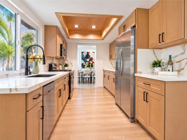 7666 E Paseo Laredo, Anaheim, CA 92808
