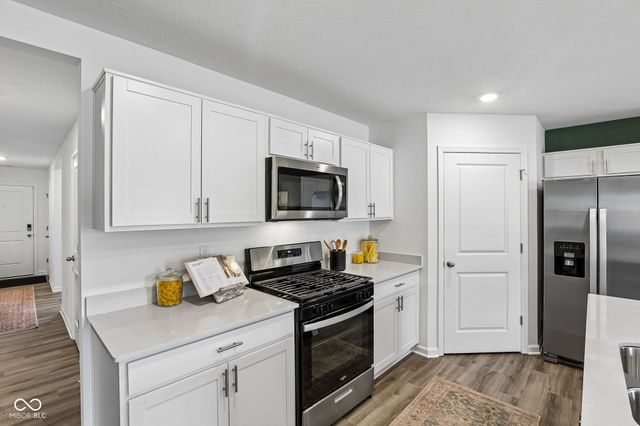 2354 Nampa Drive, Whitestown, IN 46075