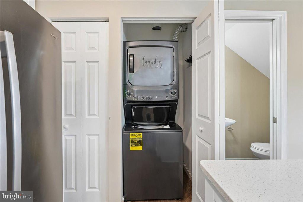 Image 13 of property listing at 6035 MARTIN LUTHER KING JR CT, Capitol Heights, MD 20743