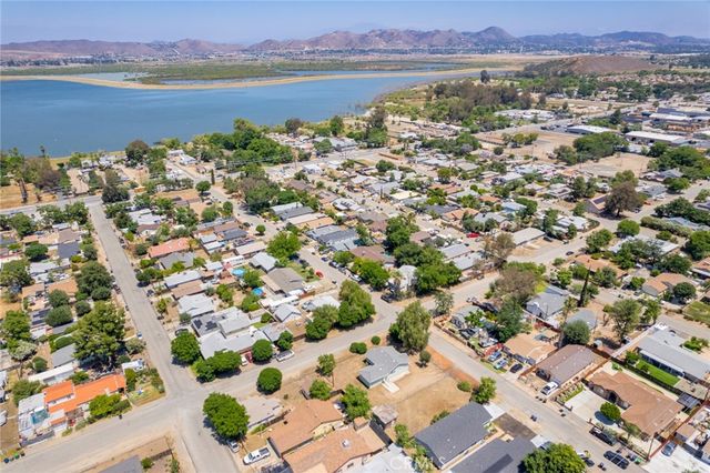 33161 Pederson, Lake Elsinore, CA 92530