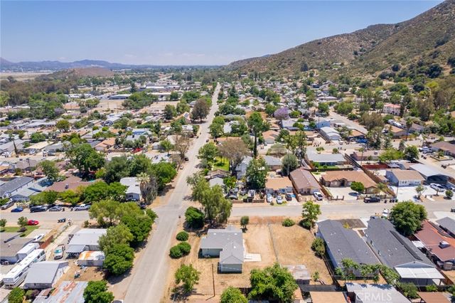 33161 Pederson, Lake Elsinore, CA 92530