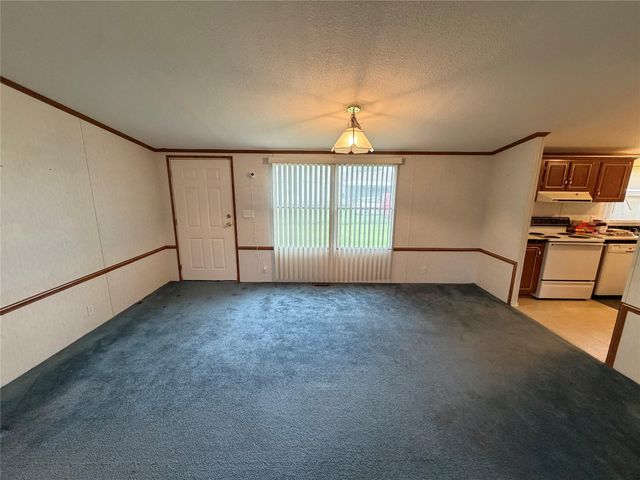 153 Prairie Lea Drive, Angleton, TX 77515