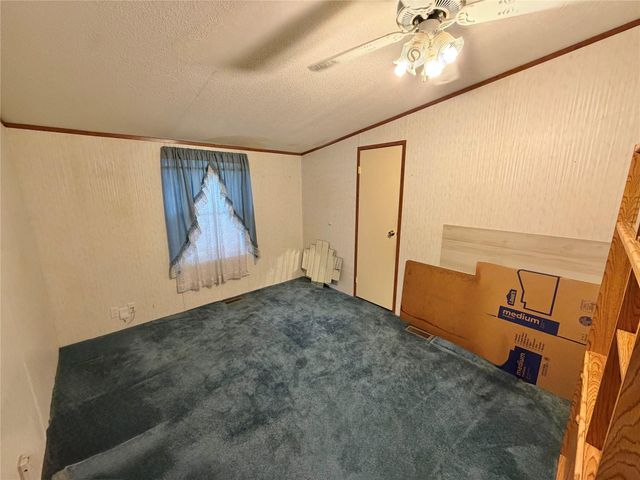 153 Prairie Lea Drive, Angleton, TX 77515