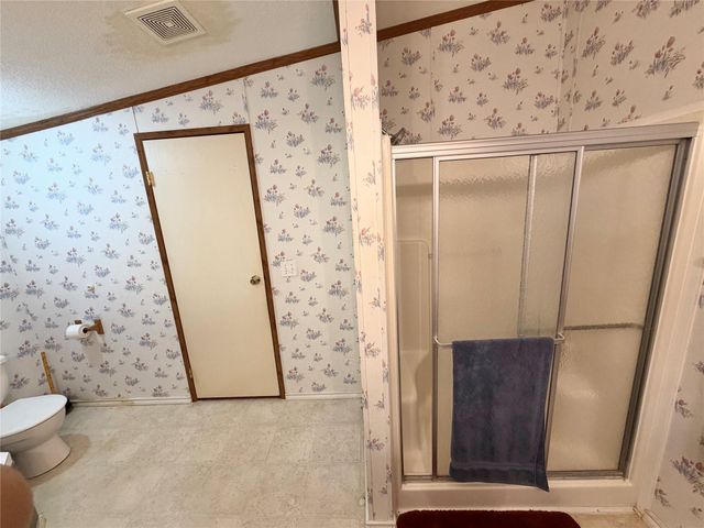 153 Prairie Lea Drive, Angleton, TX 77515