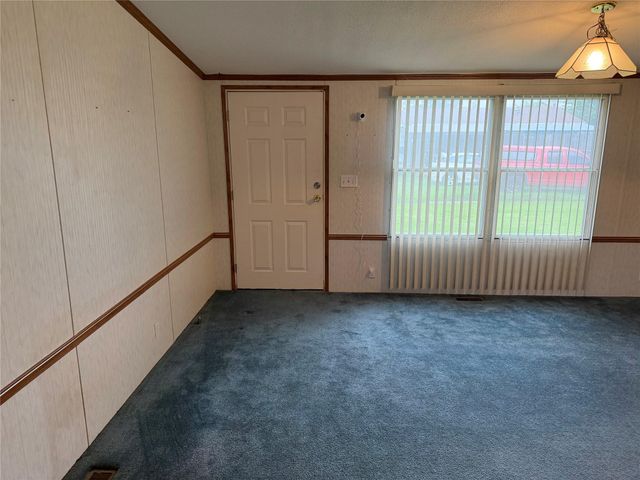 153 Prairie Lea Drive, Angleton, TX 77515