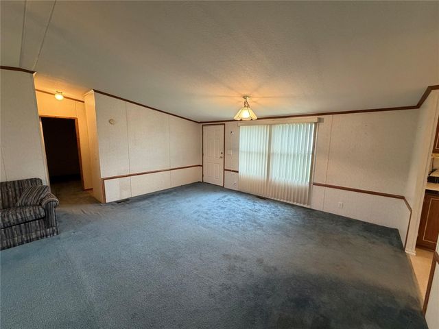153 Prairie Lea Drive, Angleton, TX 77515