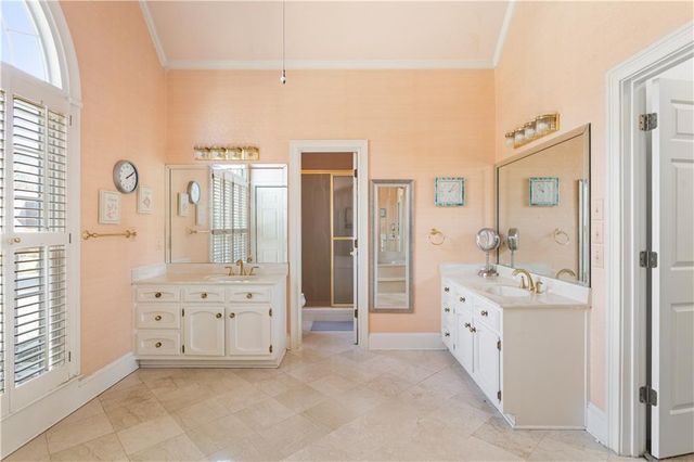 3910 Spalding Bluff Drive, Peachtree Corners, GA 30092