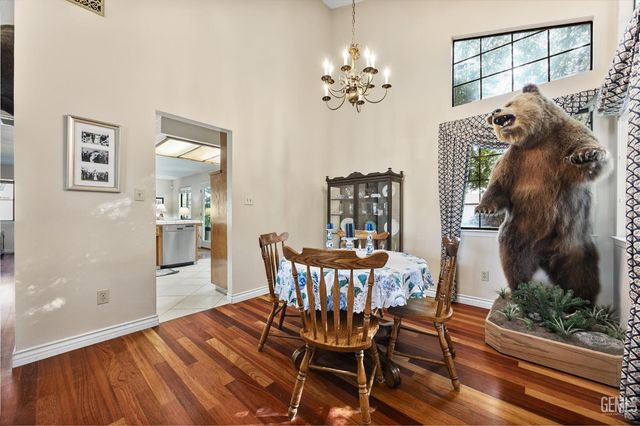 7125 Yuma Way, Bakersfield, CA 93308