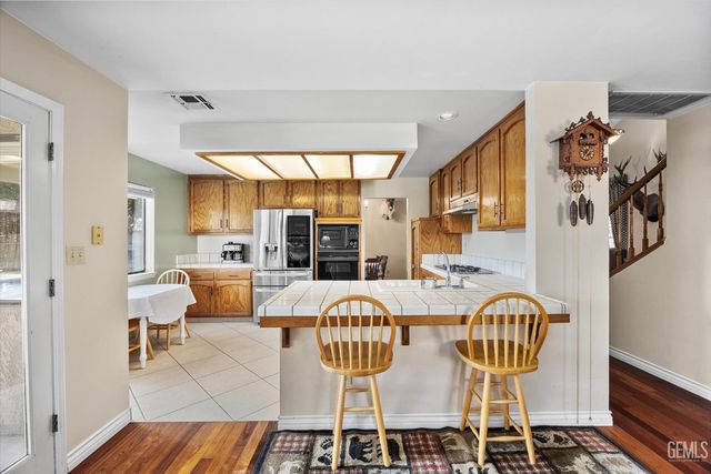 7125 Yuma Way, Bakersfield, CA 93308