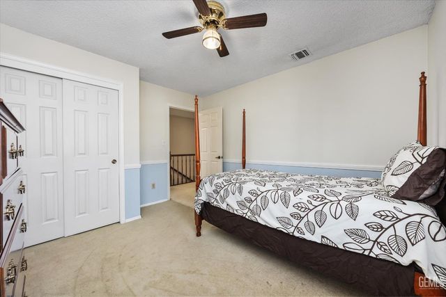 7125 Yuma Way, Bakersfield, CA 93308