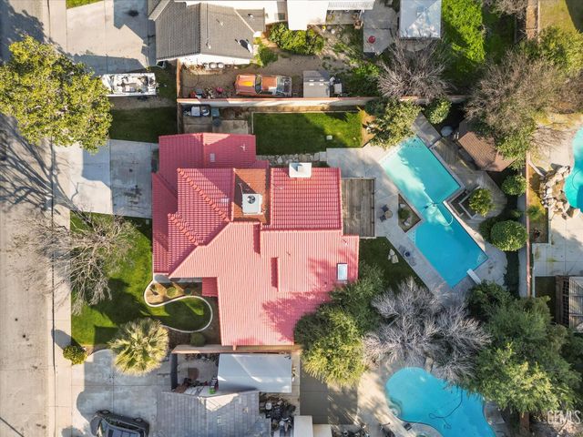 7125 Yuma Way, Bakersfield, CA 93308