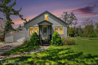 47611 Burton Drive, Shelby Charter Township, MI 48317