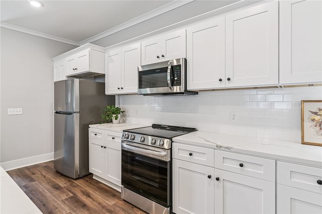 287 Bottlebrush Walk, Brunswick, GA 31525