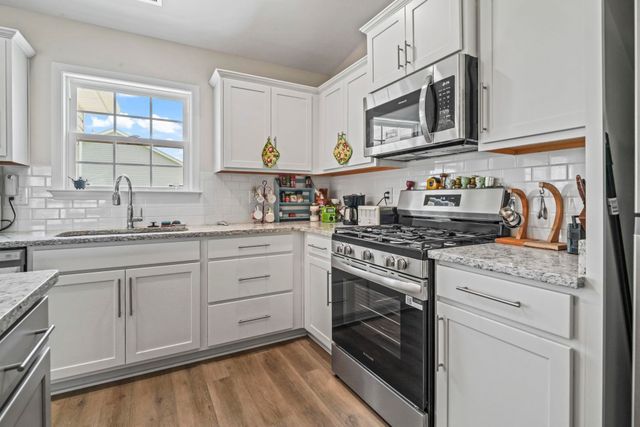 602 Lightwood Dr., Conway, SC 29526