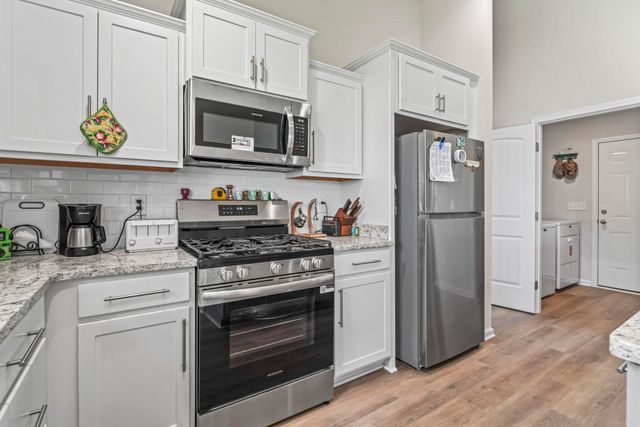 602 Lightwood Dr., Conway, SC 29526