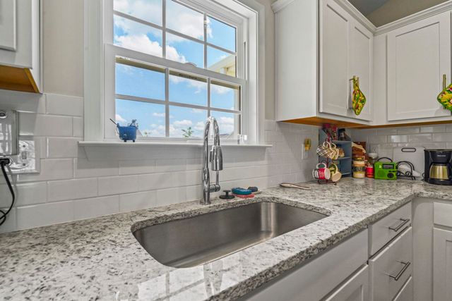 602 Lightwood Dr., Conway, SC 29526
