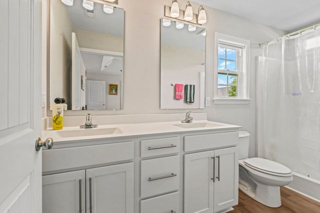 602 Lightwood Dr., Conway, SC 29526